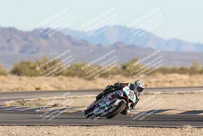 media/Dec-07-2025-CVMA (Sun) [[3e7d2de5dc]]/Race 16-Formula Middleweight/